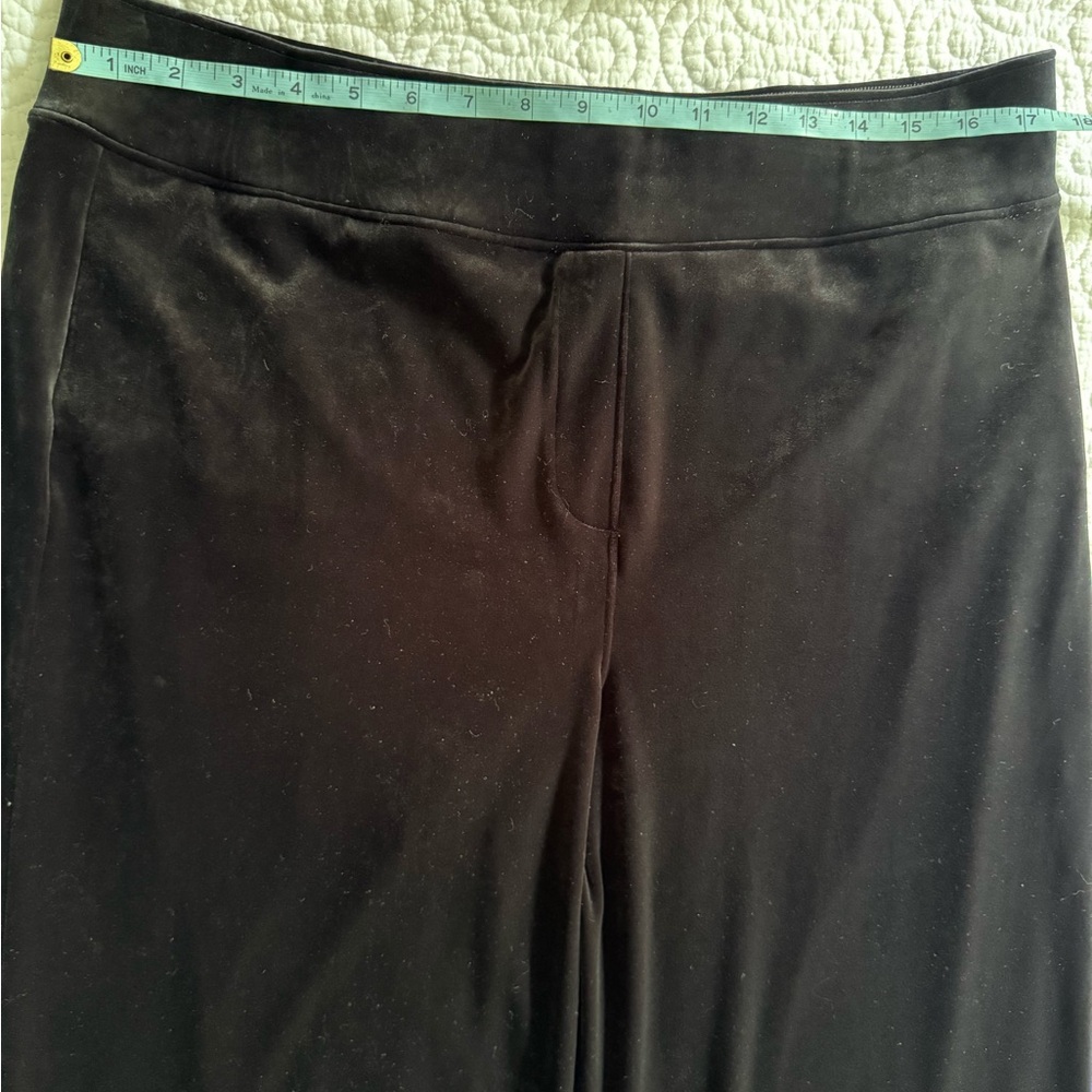 SPANX Holiday- Velour Slit Hem Pants- 1X - Picture 5 of 8